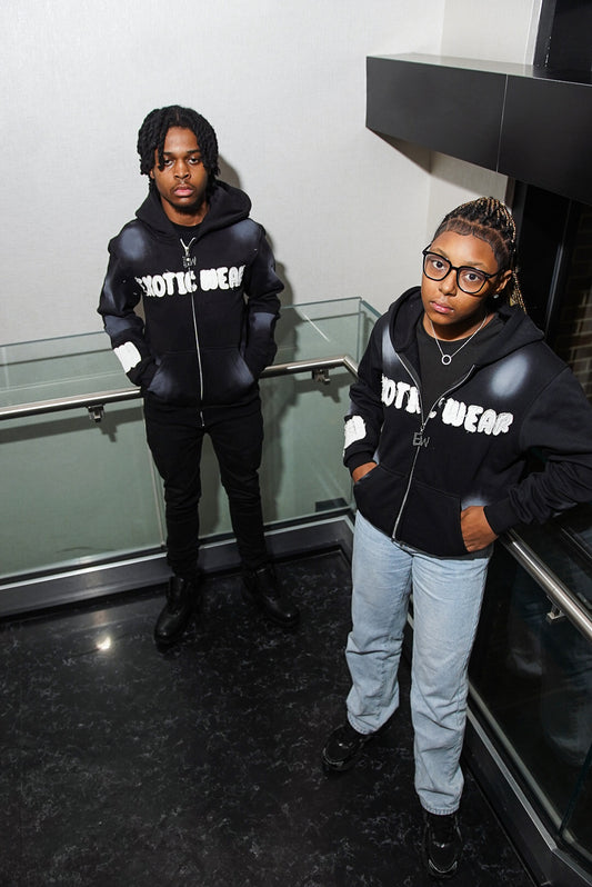 Exotic Wear “Zipup Black”